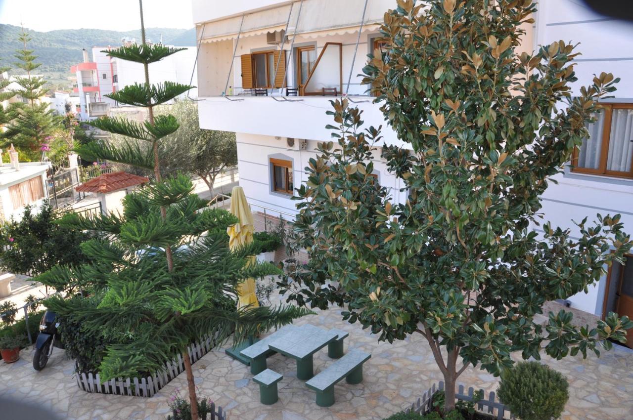 Villa Vela Ксаміл Екстер'єр фото